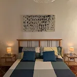 Villa Azure Bay Chic